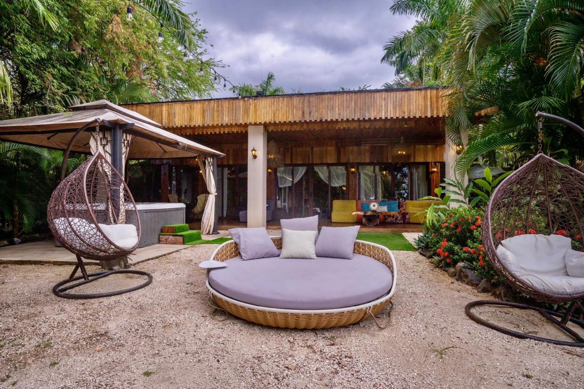 Ocho Artisan Bungalows (Adults Only) Tamarindo Exterior photo