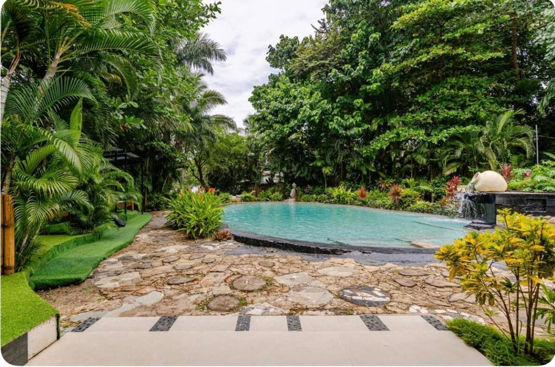 Ocho Artisan Bungalows (Adults Only) Tamarindo Exterior photo