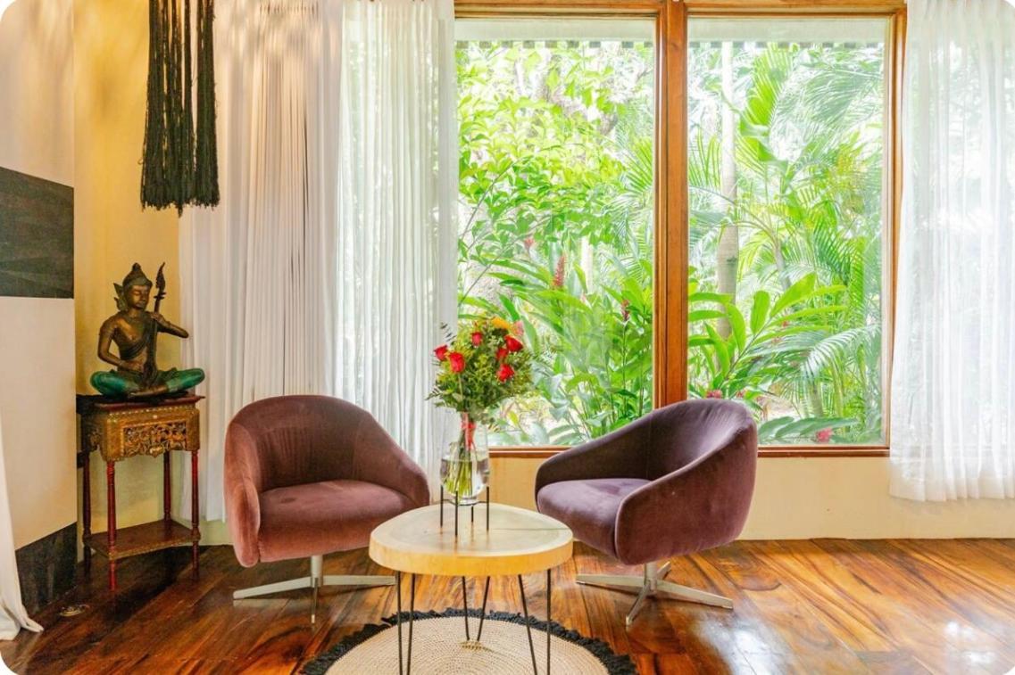 Ocho Artisan Bungalows (Adults Only) Tamarindo Exterior photo