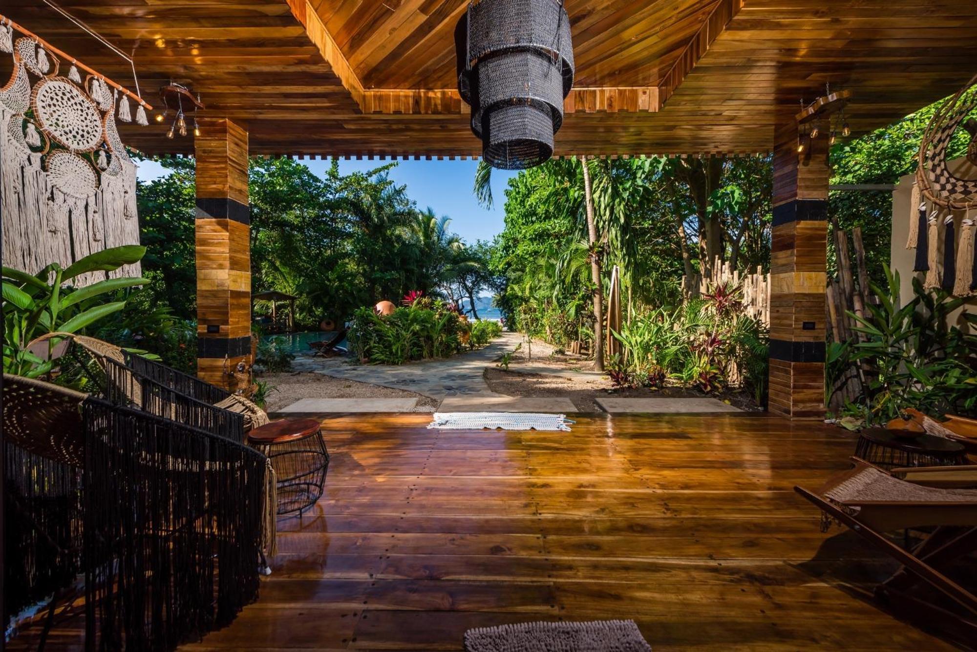 Ocho Artisan Bungalows (Adults Only) Tamarindo Exterior photo